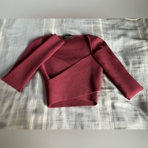 NWOT Burgundy Aritzia Babaton Ten wrap top